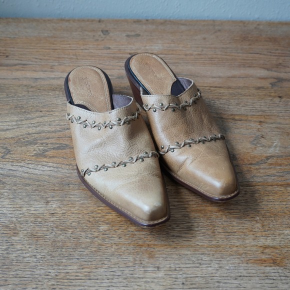 Sonora Shoes - Sonora Double-H Size 8 Clogs Tan Leather Western Mules Whipstitch Studded